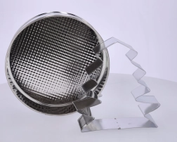 Nastavitelná forma na dort ve tvaru vánočního stromku