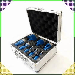 Sada diamantových korunových vrtáků na gres a dlaždice 6–68 mm v kufru