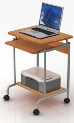 Kompaktní počítačový stůl s výsuvnou policí na klávesnici, buk