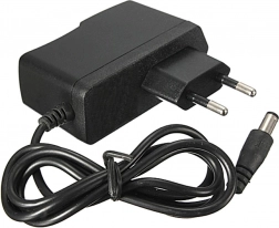 Napájecí adaptér 5V 2.5A se zástrčkou 2.1 × 5.5 mm pro routery a síťová zařízení