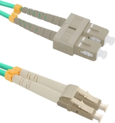 Patchcord optický LC/UPC-SC/UPC multimód OM4 1m