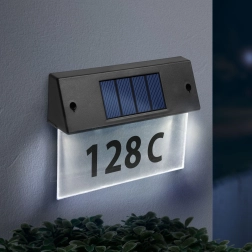 Solární osvětlení čísla domu s průhledným plexisklem a studeně bílými LED