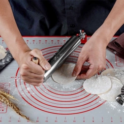 Jednoruční váleček na těsto