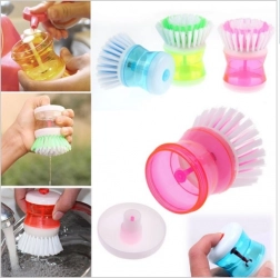 Kartáč na nádobí s dávkovačem