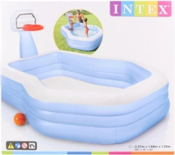 nafukovací hrací centrum s basketbalovým košem