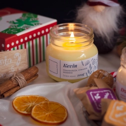 Vonná svíčka Premium Kevin – ruční výroba z Polska