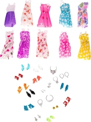 Sada oblečků a doplňků pro panenky - 43 dílů