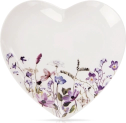 Porcelánový dezertní talíř ve tvaru srdce LOUKA 17,5 × 17 cm