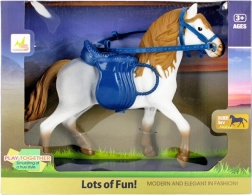 Koník s doplňky – plastová figurka se sedlem a postrojem