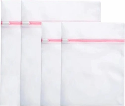 Sada čtyř ochranných sáčků na praní