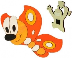 Dřevěná dekorační magnetka motýl