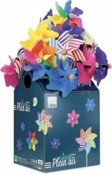 Vilac větrník na dřevěné tyčce – různé barvy