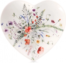 Porcelánový dezertní talíř ve tvaru srdce Maki 17,5 × 17 cm