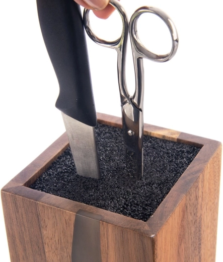 Univerzální vložka pro nože všech velikostí