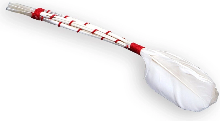 Mašlovačka z peří pletená 21 cm