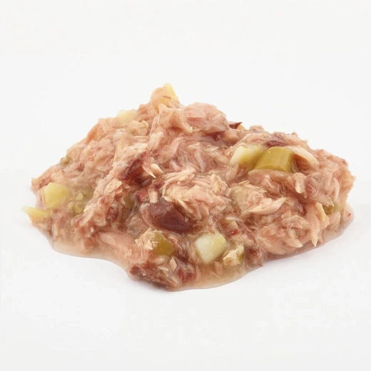 Šťavnatá textura s kousky tuňáka