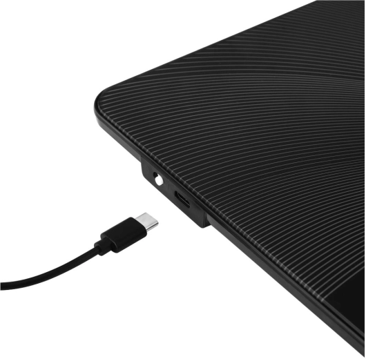 Odolný povrch a USB-C nabíjení