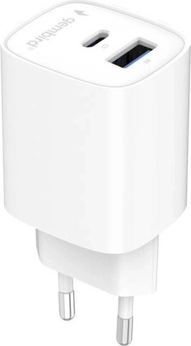 Podpora PD a QC 3.0 v kompaktním těle