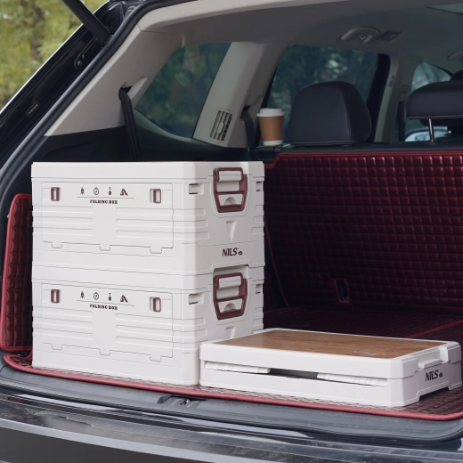 Skládací a úsporný na prostor