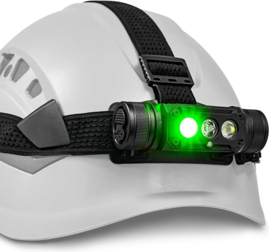 USB‑C nabíjení a vyměnitelná 18650