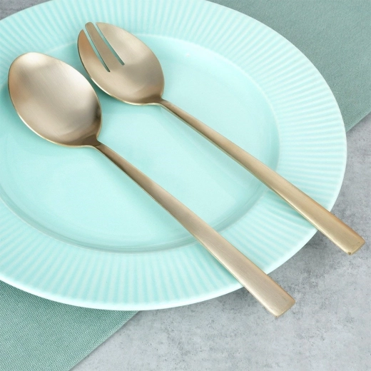 Elegantní zlaté provedení se saténovým efektem