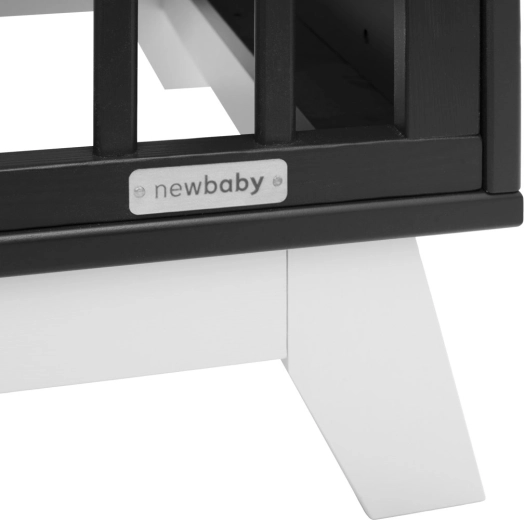 Bezpečná konstrukce z masivní borovice