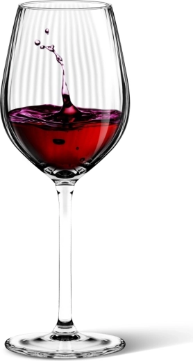 Velkorysý objem 500 ml pro červené víno