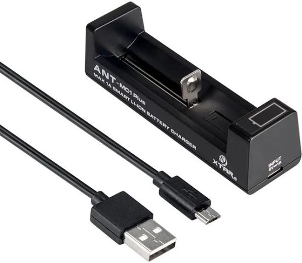 Nabíječka pro Li-ion válcové akumulátory 18650 Xtar ant mc1 plus - 1 kus