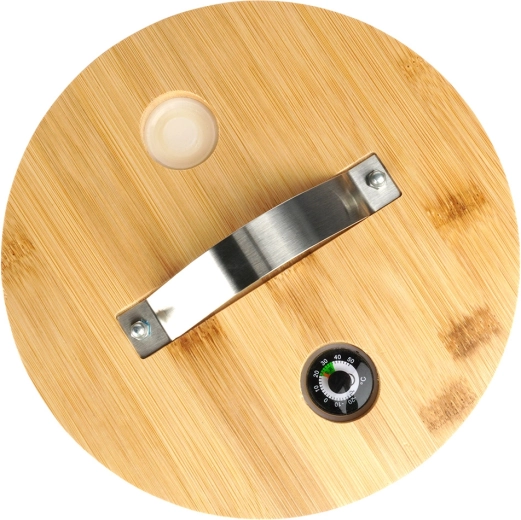 Teploměr a ventil ve víku pro bezpečné servírování