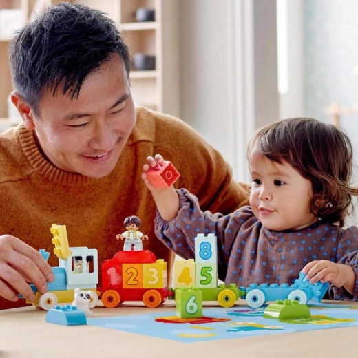 Kreativní hra s figurkami