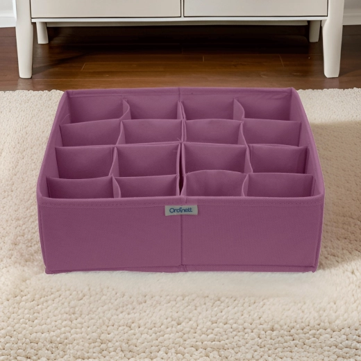 16 přehledných přihrádek pro každý den