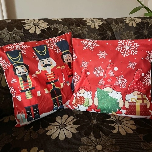 Dekorace na pohovku, křeslo i postel