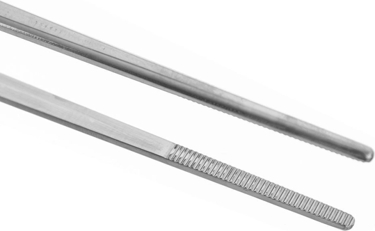 Přesné servírování a kontrola