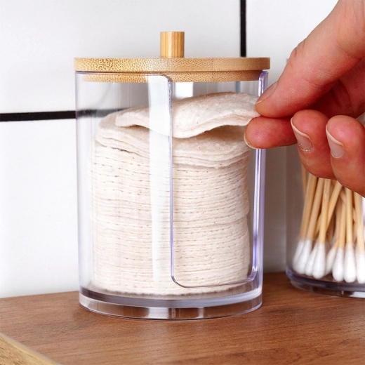 Praktický podavač pro rychlé vytažení