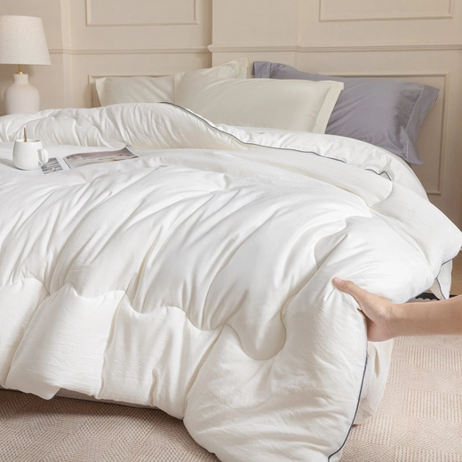 Lehká, nadýchaná a příjemná na dotek