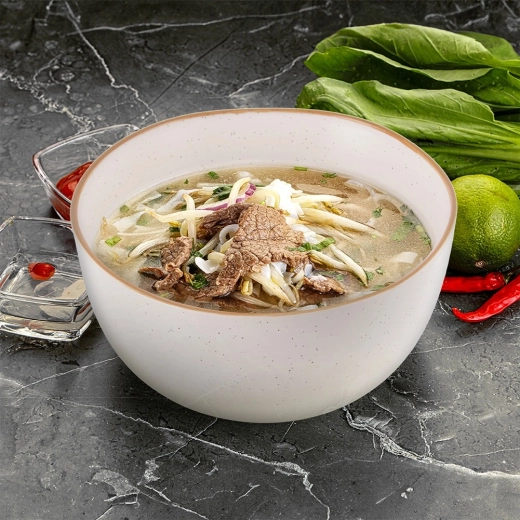 Velká kapacita pro polévky i bowly