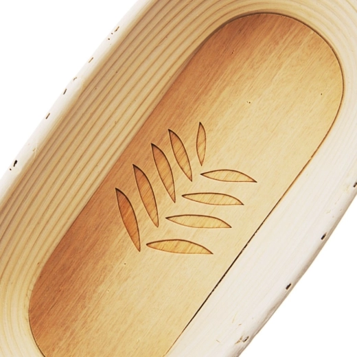 Dekorativní motiv listu na dně