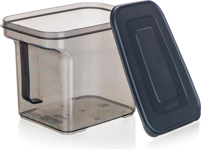 Průhledné stěny pro okamžitý přehled