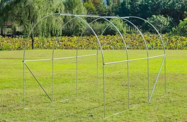 Stabilní pozinkovaný kovový rám