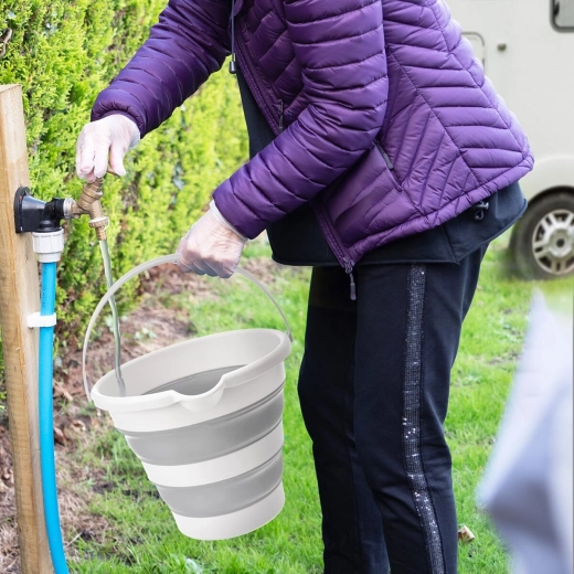 Praktické použití v kempu i na zahradě