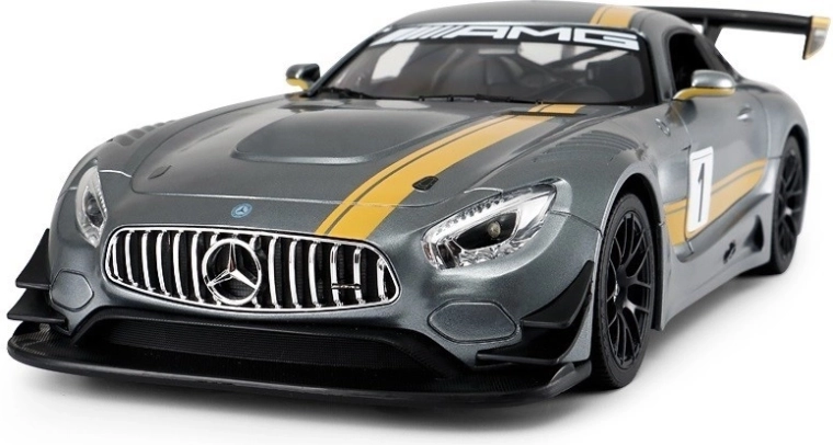 Realistický závodní vzhled Mercedes-AMG GT3