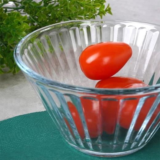 Elegantní žebrované sklo