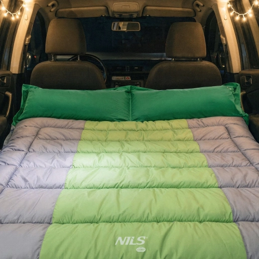 Praktické spaní pro dva