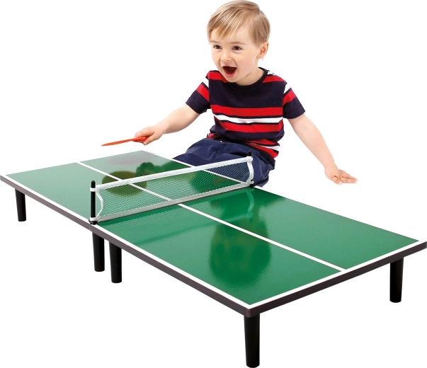 Kompaktní stolní tenis na běžný stůl