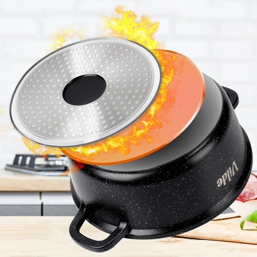 Kompatibilní se všemi typy sporáků včetně indukce