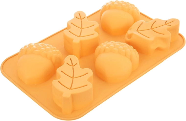 Nepřilnavý a pružný silikon pro snadné vyklápění