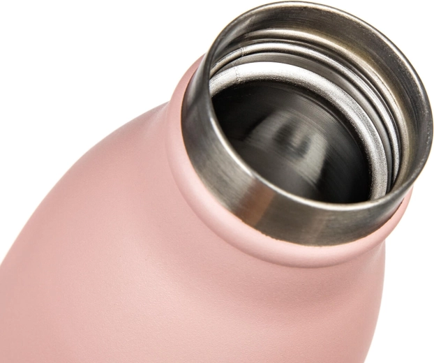 Kvalitní nerez uvnitř i vně