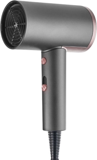 Ionizace pro hladké a lesklé vlasy