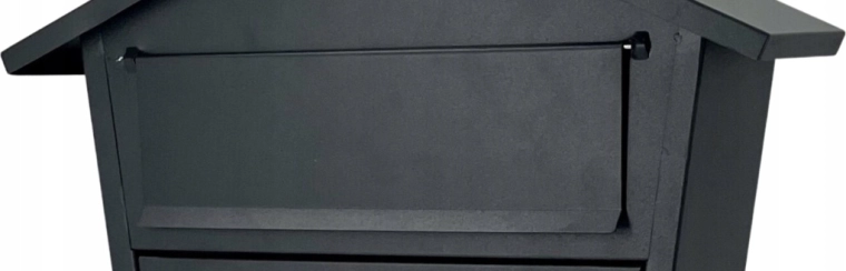 Sklopná klapka chránící vhoz