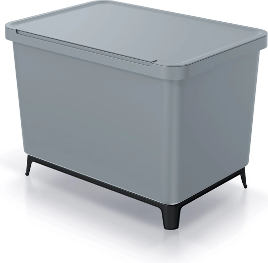 Stabilní podstavec a možnost zavěšení